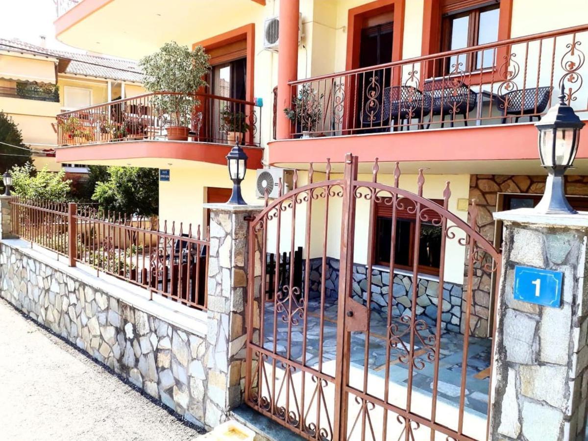 Olympus Vacation Paradise Apartment Литокорон Екстериор снимка